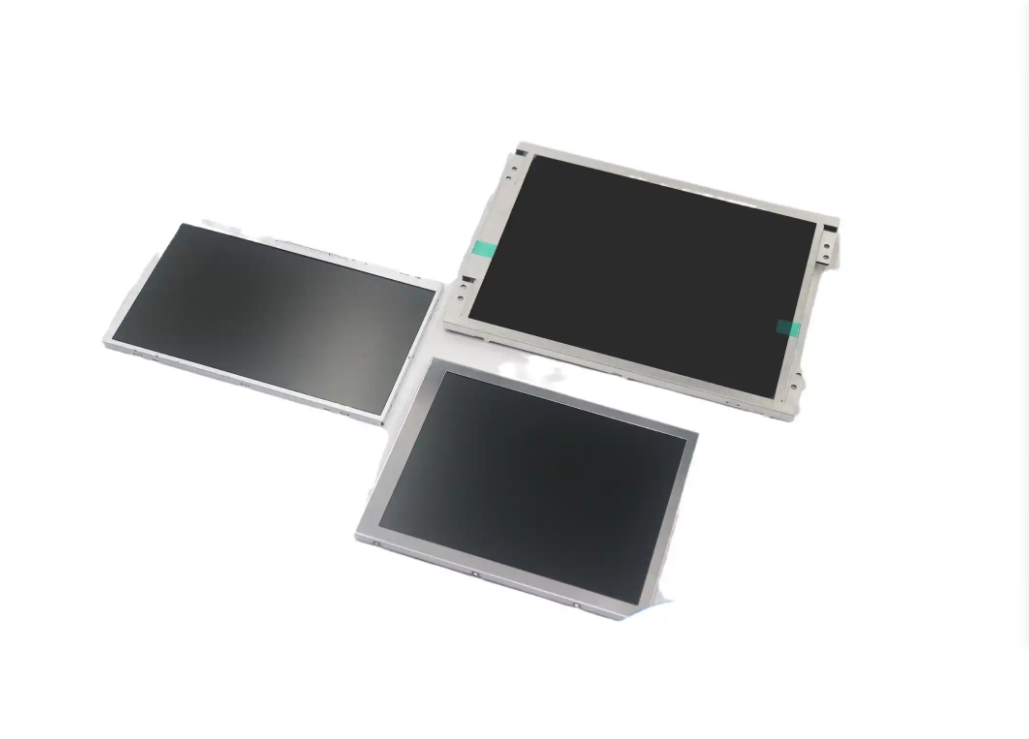 شاشة عرض LCD مقاس 11.4 بوصة لن - مراجعة Car Care وسعره